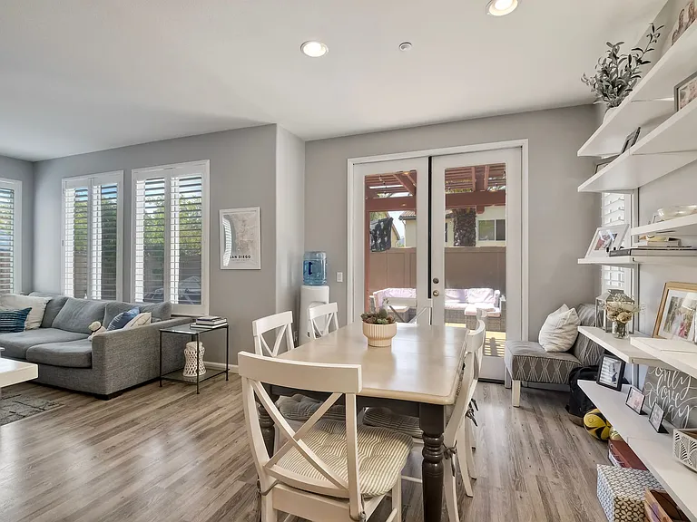 10055 Fieldthorn St — Photo 13