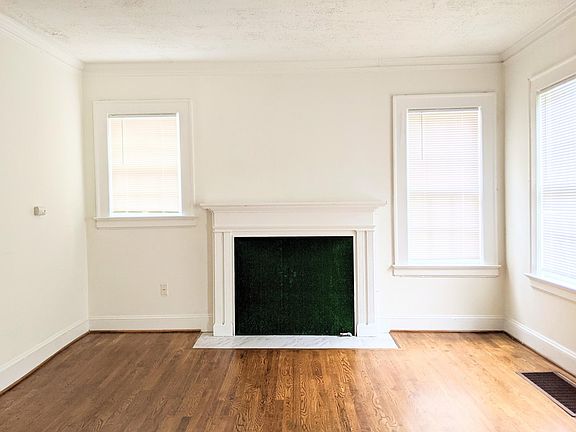 Decorative fireplace