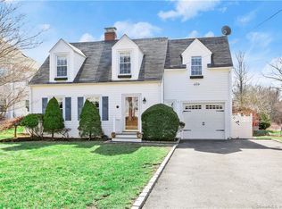 579 Judd St, Fairfield, CT 06824