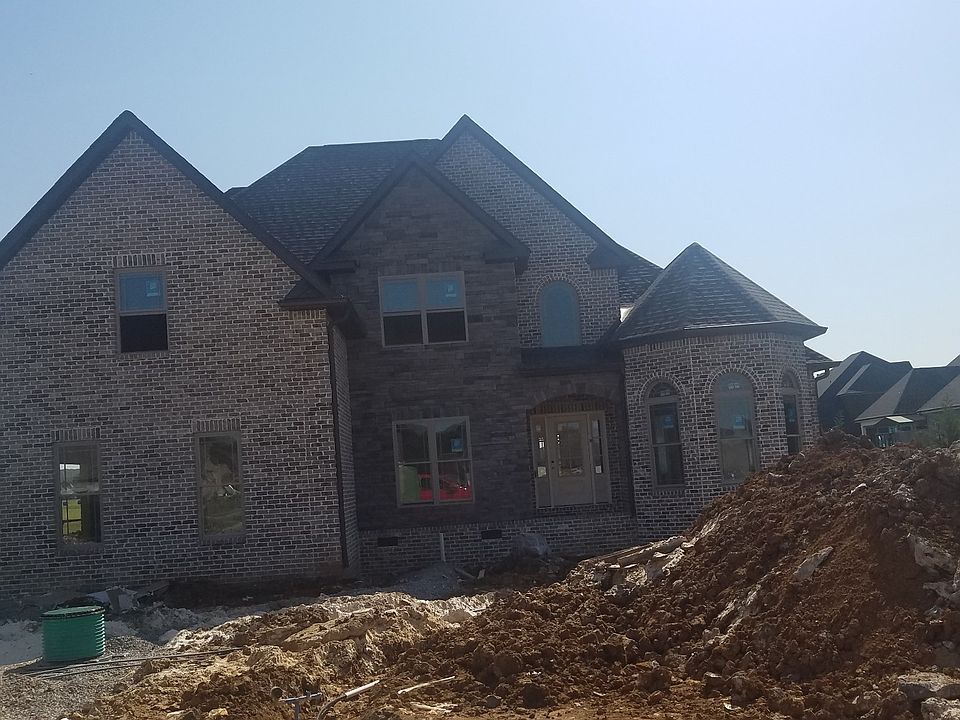 2nd image of 1406 Augusta Dr