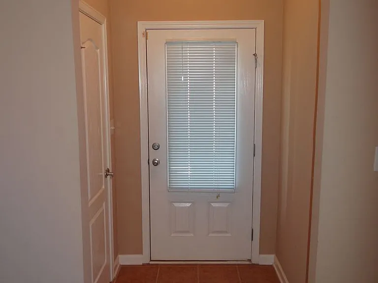 257 Oxmoor Pl — Photo 4