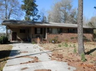 403 Camp Ground Rd, Whiteville, NC 28472