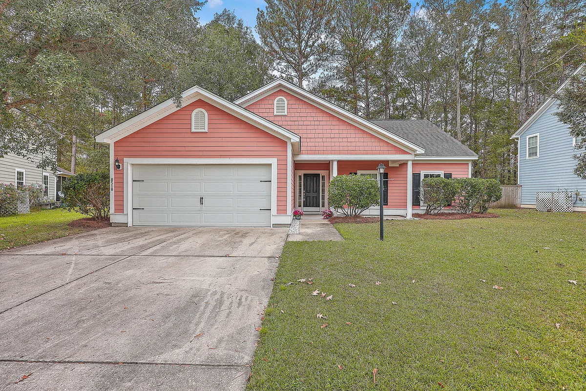 Building Photo - 8518 Sentry Cir