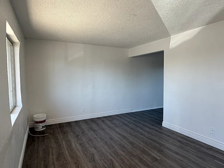 1700 Lincoln St #4 — Photo 6