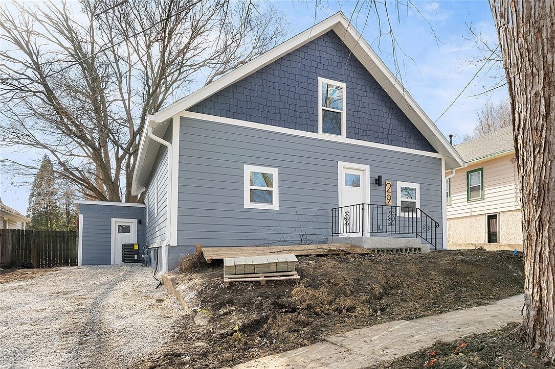 29 Hartford Ave, Des Moines, IA 50315 MLS 689091 Zillow