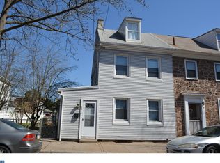 29 Walnut St, Pottstown, PA 19464