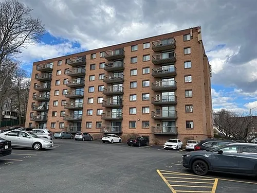 500 Salem St #706 Photo 1