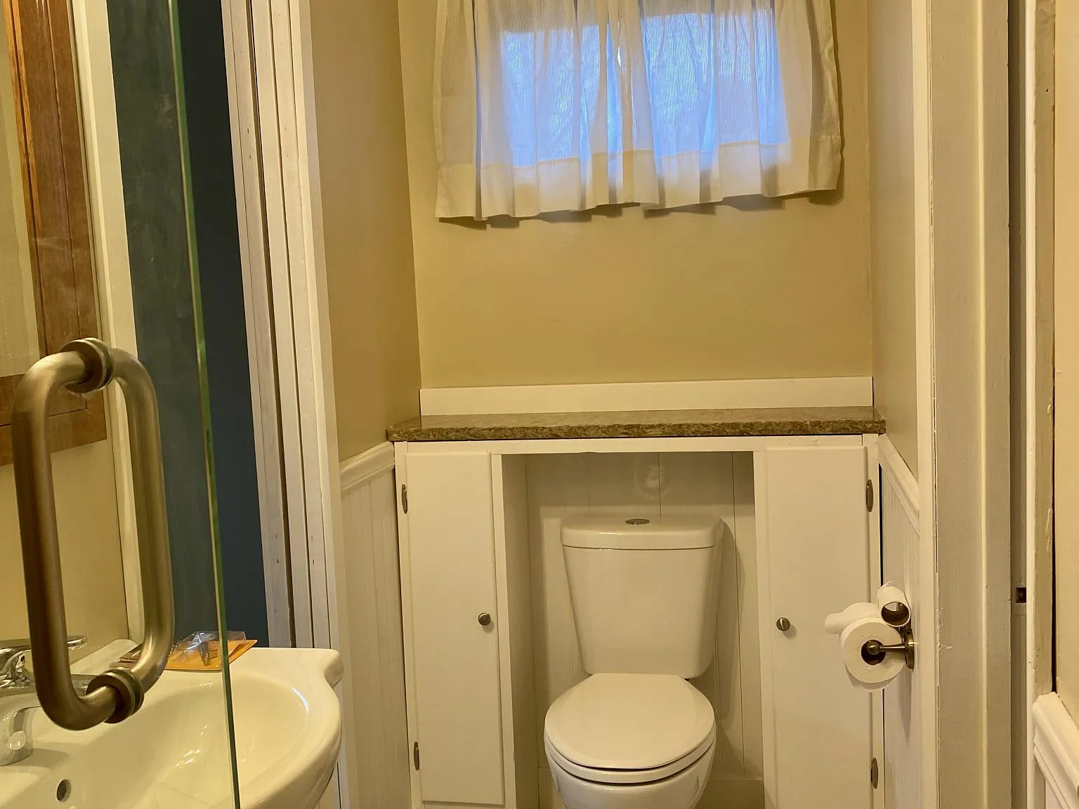 185 Whitney Rd — Photo 2