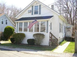 4 Elmwood Ave, Westport, MA 02790