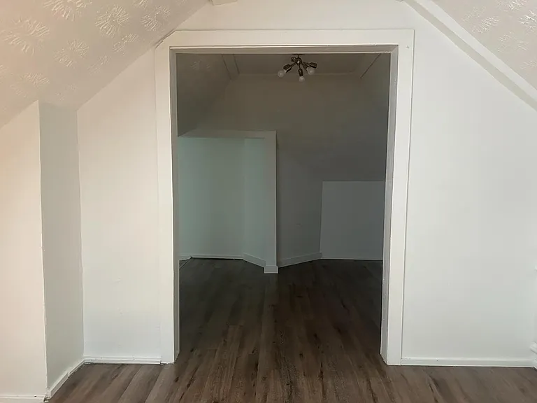 Unit Photo