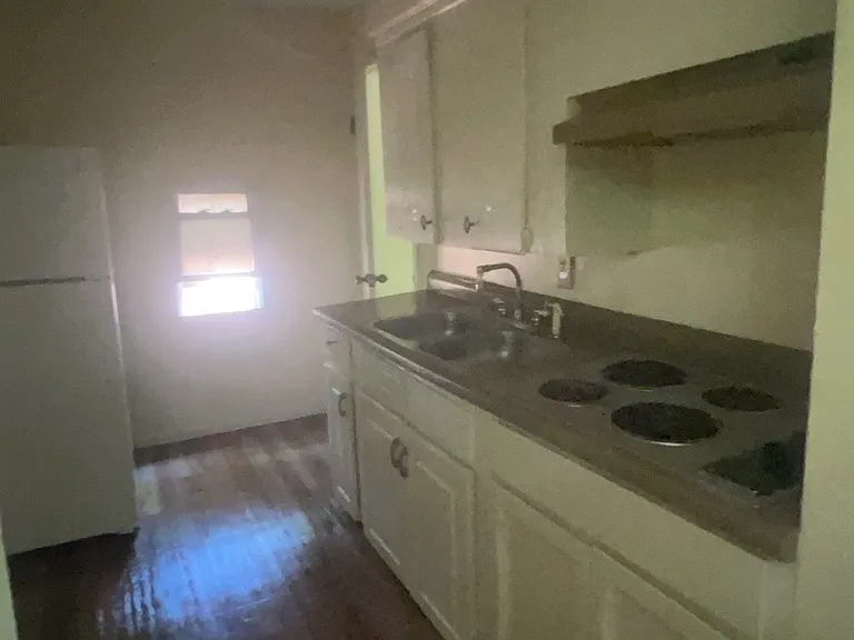 1072 Akers Rd — Photo 7