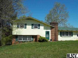 8629-8631 County Line Rd, Hickory, NC 28602