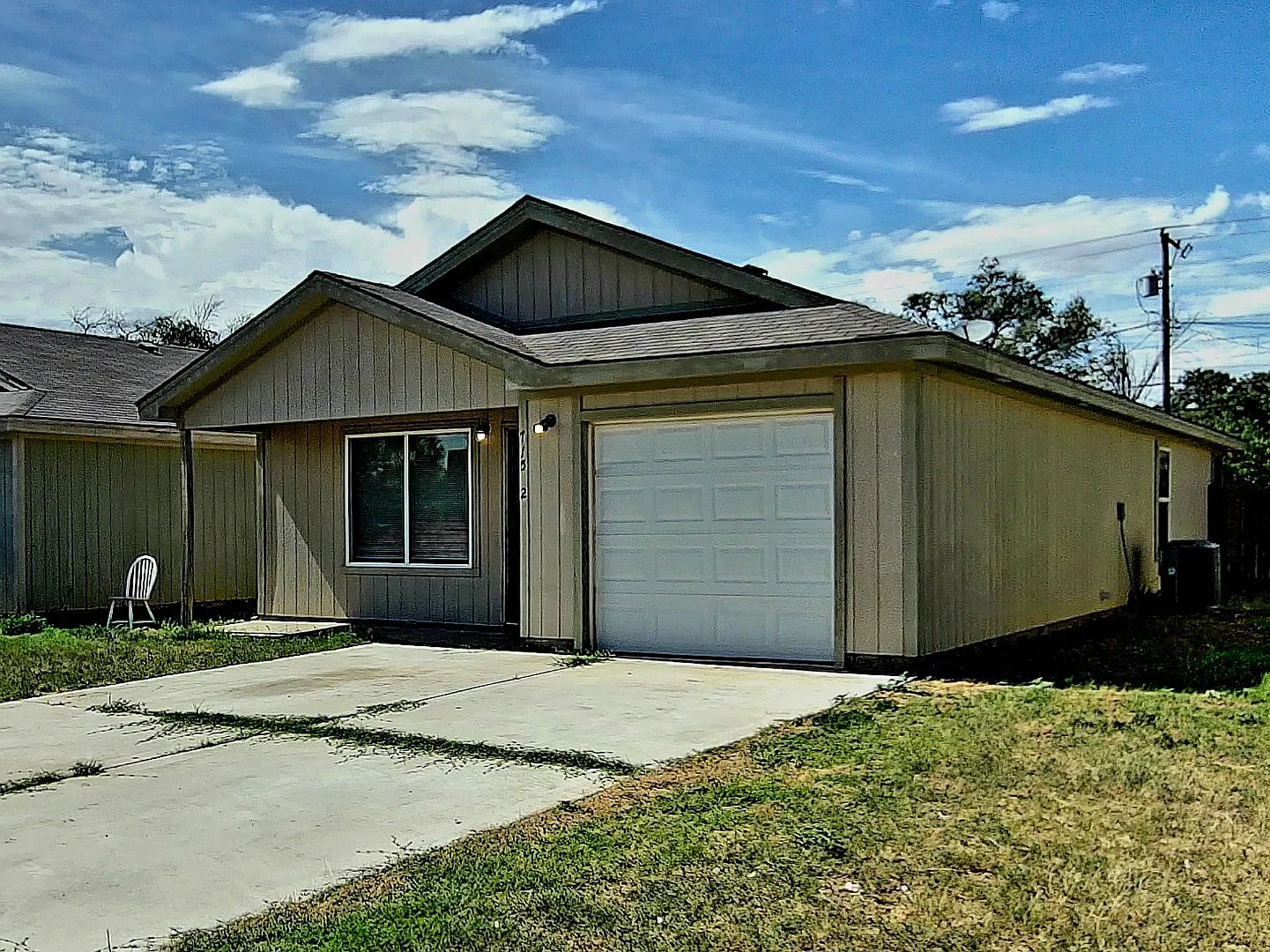 Cozy 3-Bedroom, 2-Bathroom Home with Garage in East Lubbock — Photo 2