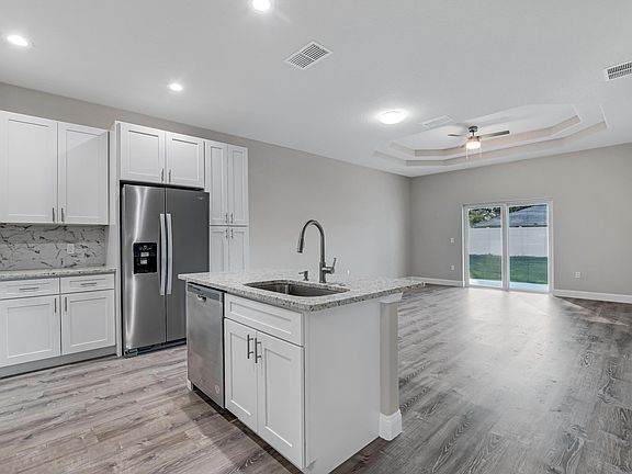 5th image of 14 Bunker View Dr #B