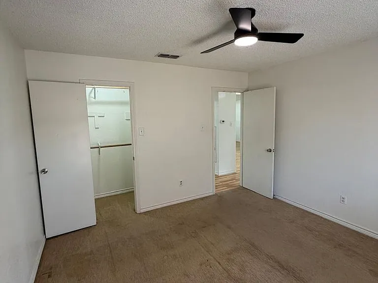3006 Post Oak Dr — Photo 10