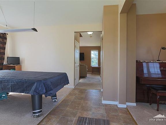 2nd image of 371 Kensington Dr