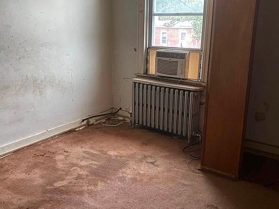 5th image of 747 E 36th St