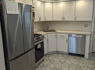 5634 Hamilton Pl, Maspeth, NY 11378