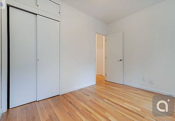 5th image of 220 E 85th St APT 3e