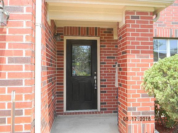 3rd image of 3134 Thomas Paine Dr