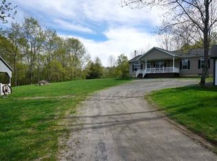 25 Bogtown Ln, Salem, NY 12865