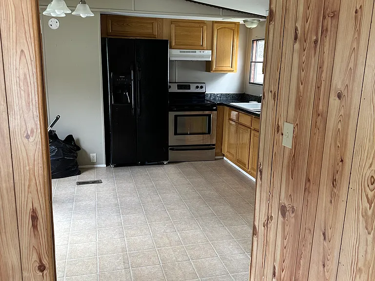 434 Tollett St #122 — Photo 1