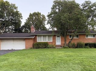 2625 Hyacinth Dr NW, North Canton, OH 44720