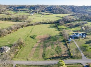 0 Theta Pike, Columbia, TN 38401