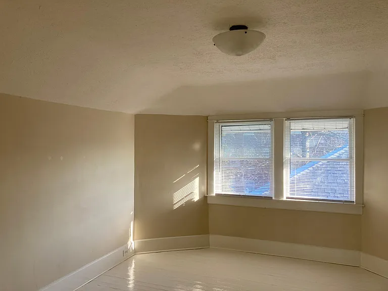 Side Bedroom