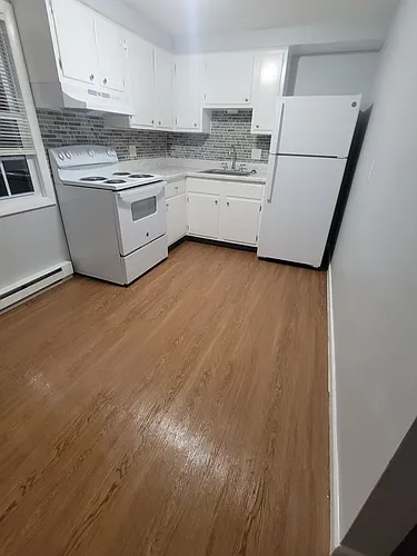 Floor plan 25 Homecrest Ave