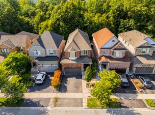 3833 Quiet Creek Dr, Mississauga, ON L5M8B1