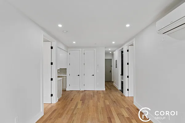 Rented by Coroi Corp | media 13