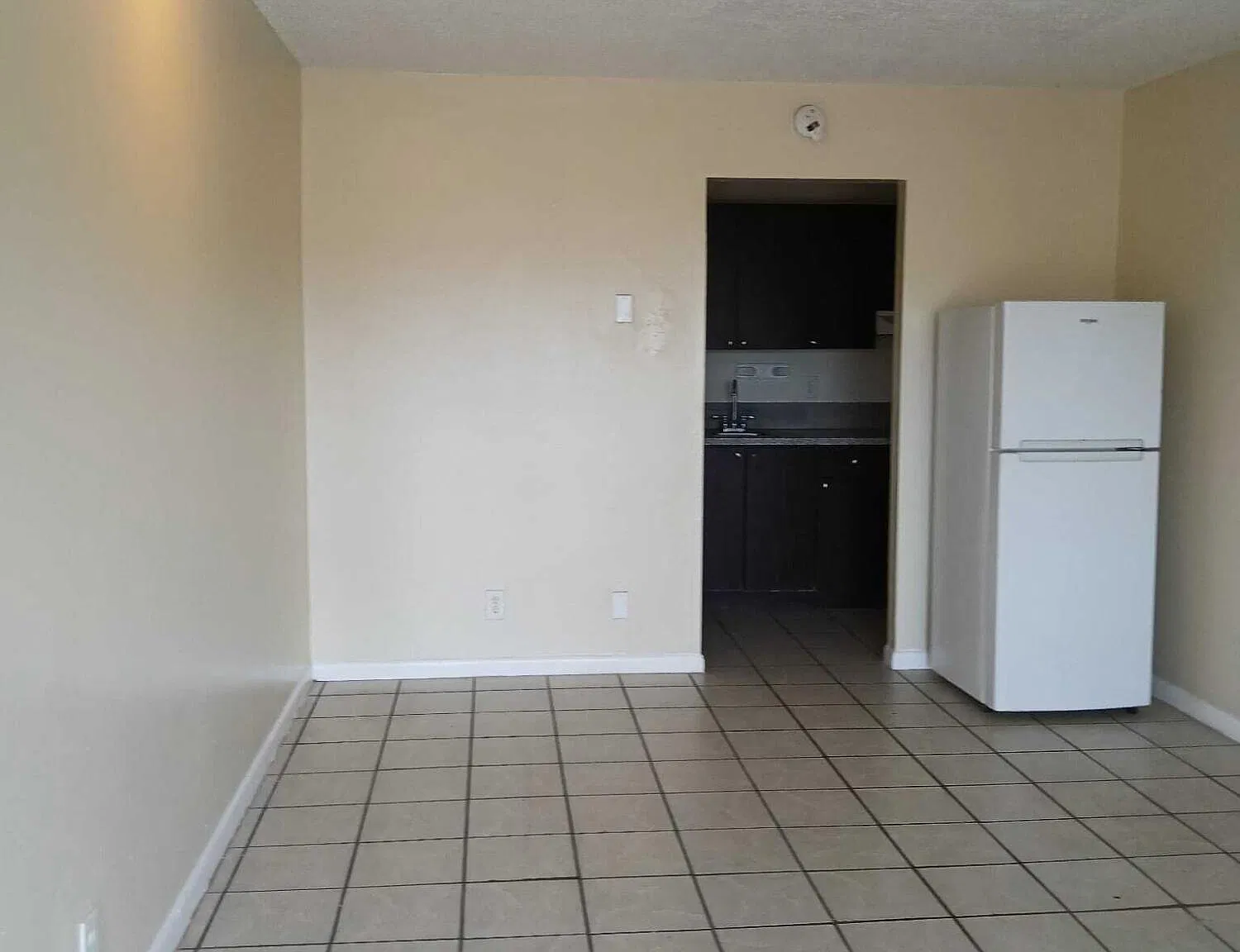 Studio, 1.0 bath, 600 sqft, $1,350 — Photo 2