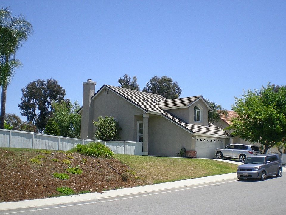 1st image of 14687 Valley High Dr
