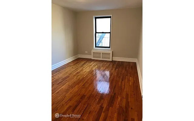 Sold by Douglas Elliman | media 4