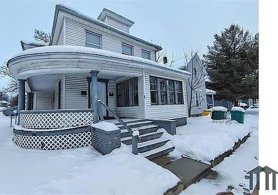 1st image of 602 Forest Ave #2