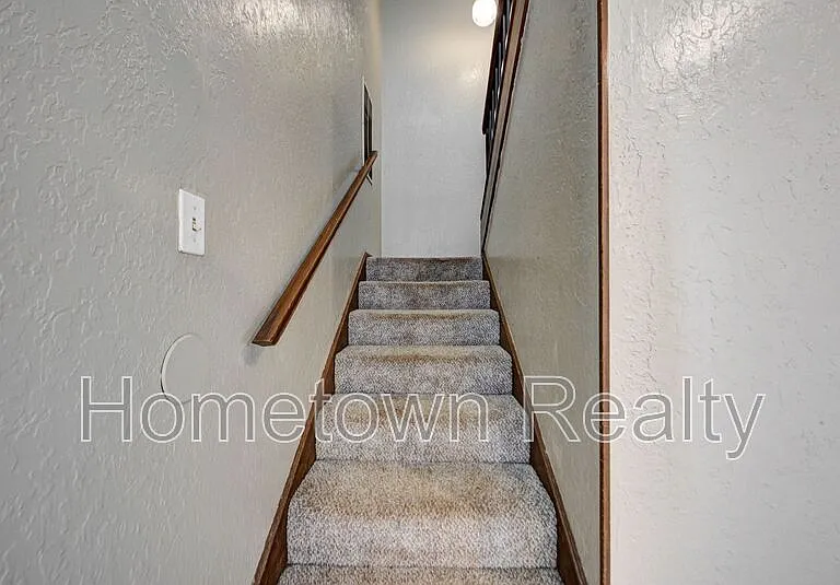 7301 Edenborough Dr — Photo 22