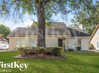 6049 Tall Willow Dr, Memphis, TN 38141