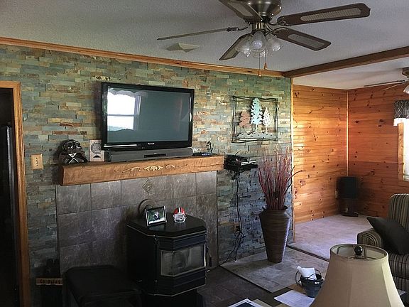 TV & Dining area, wood stove