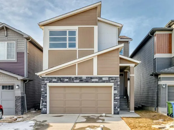 31 E Lucas Psge NW, Calgary, AB T3P 1Z4