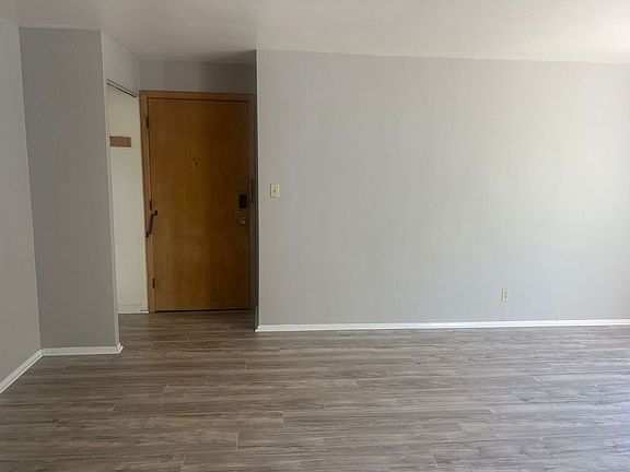 2nd image of 16818 Grovewood Ave #7