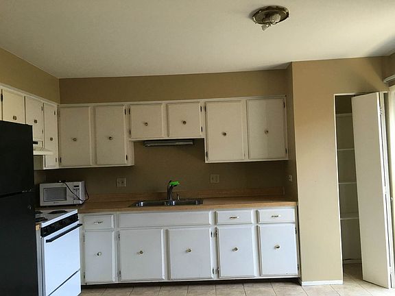 2034 kitchen 1