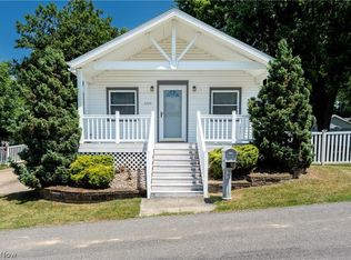 3525 Birdland Ave, Akron, OH 44319