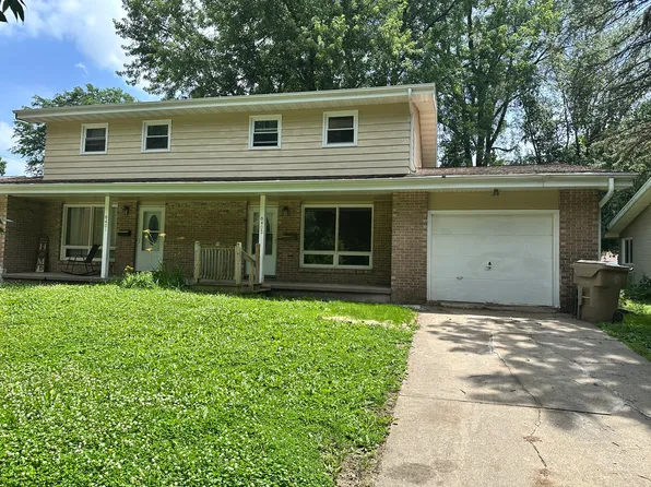 6403 Alison Ln, Madison, WI 53711