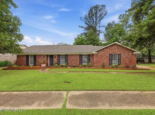 306 McDonald Dr, Clinton, MS 39056