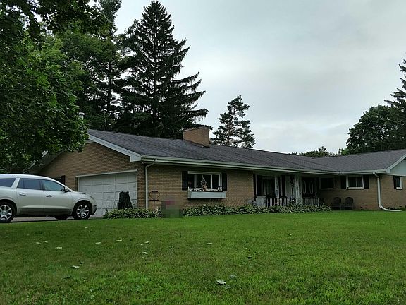 2nd image of 4465 Tacoma Blvd