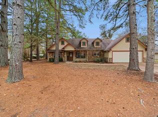 656 Green Meadow Trl, Holly Lake Ranch, TX 75765