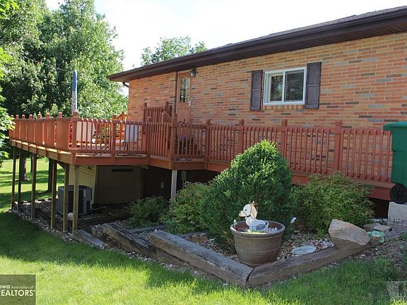 3rd image of 1008 E Morningside Dr
