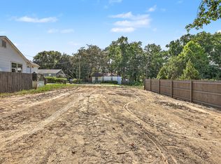 5816 Knight St, Hanahan, SC 29410