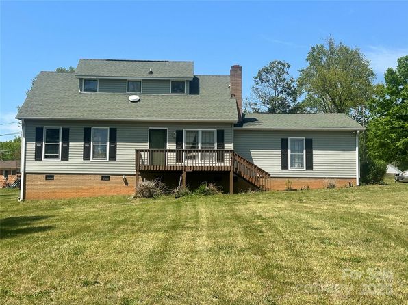 109 Terrace Pl, Lincolnton, NC 28092